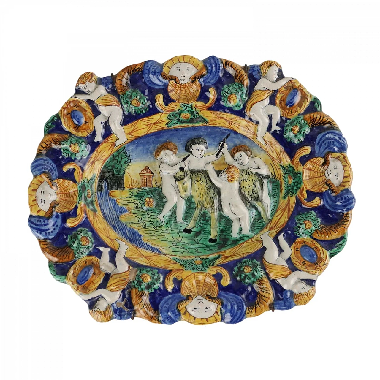 Piatto in maiolica di Pesaro policroma a rilievo, fine '700 1