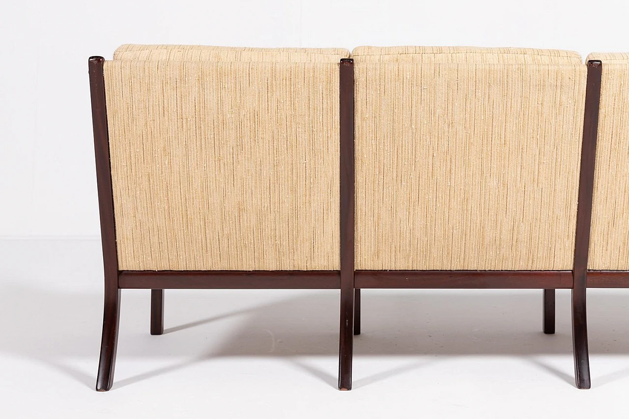 Divano in legno e lana di Ole Wanscher per P. Jeppensen, anni '60 10