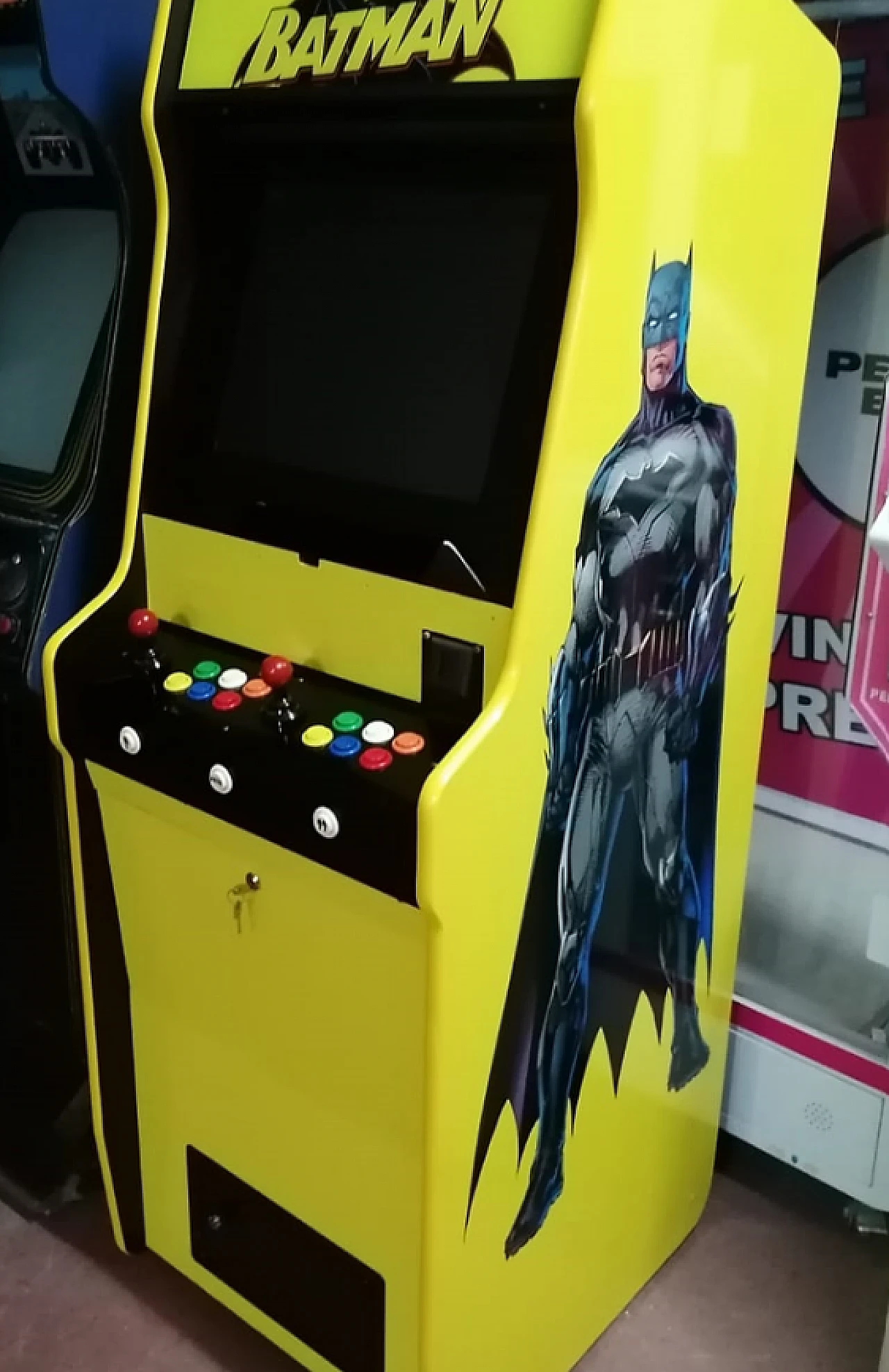 Batman video game cabinet, 1980s 4