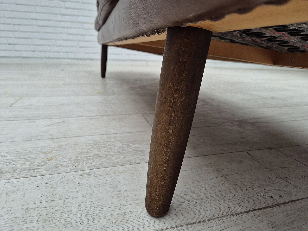 Divano danese a 3 posti in pelle marrone, anni '70 12