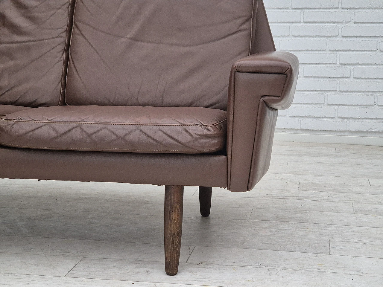 Divano danese a 2 posti in pelle marrone, anni '70 5