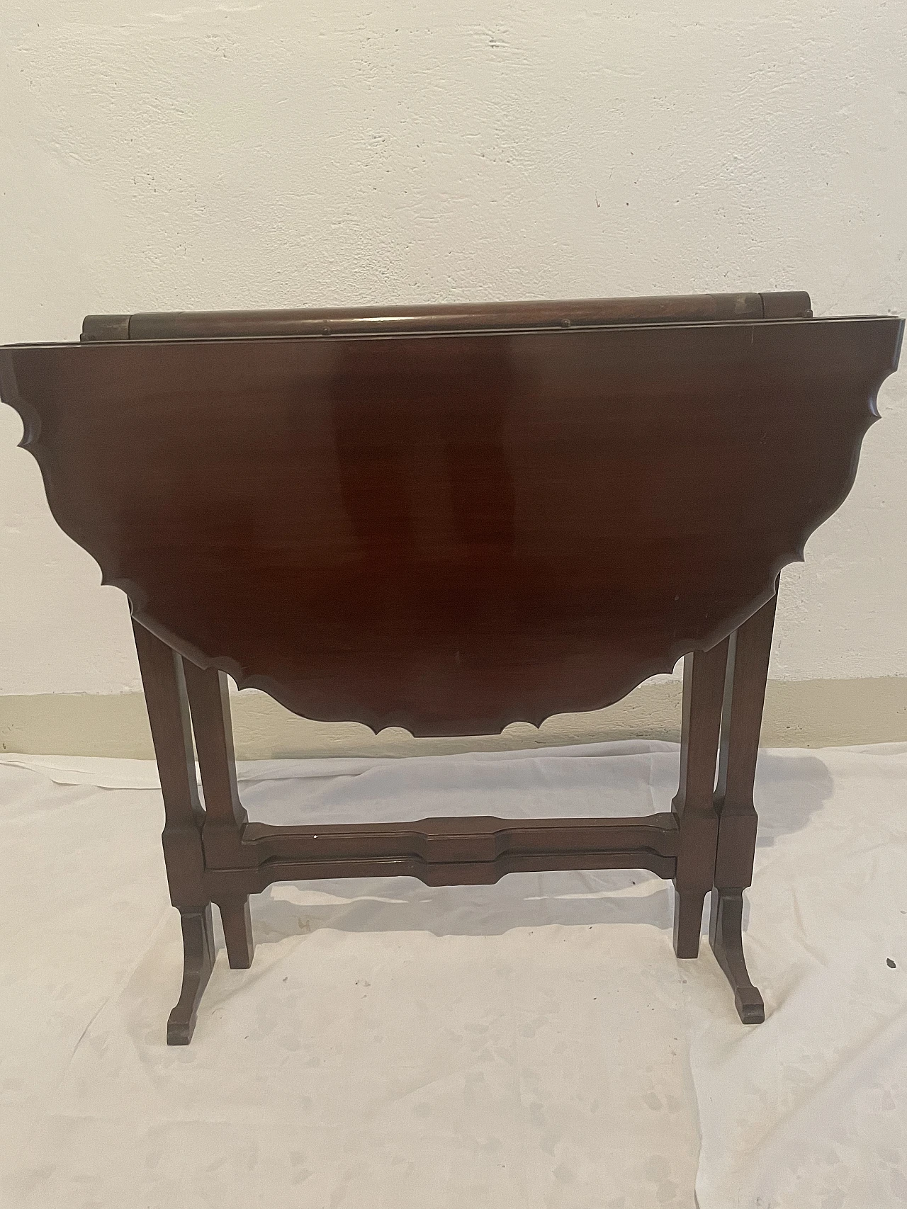 Charles Baker round wooden table with lable, late 19th century 5