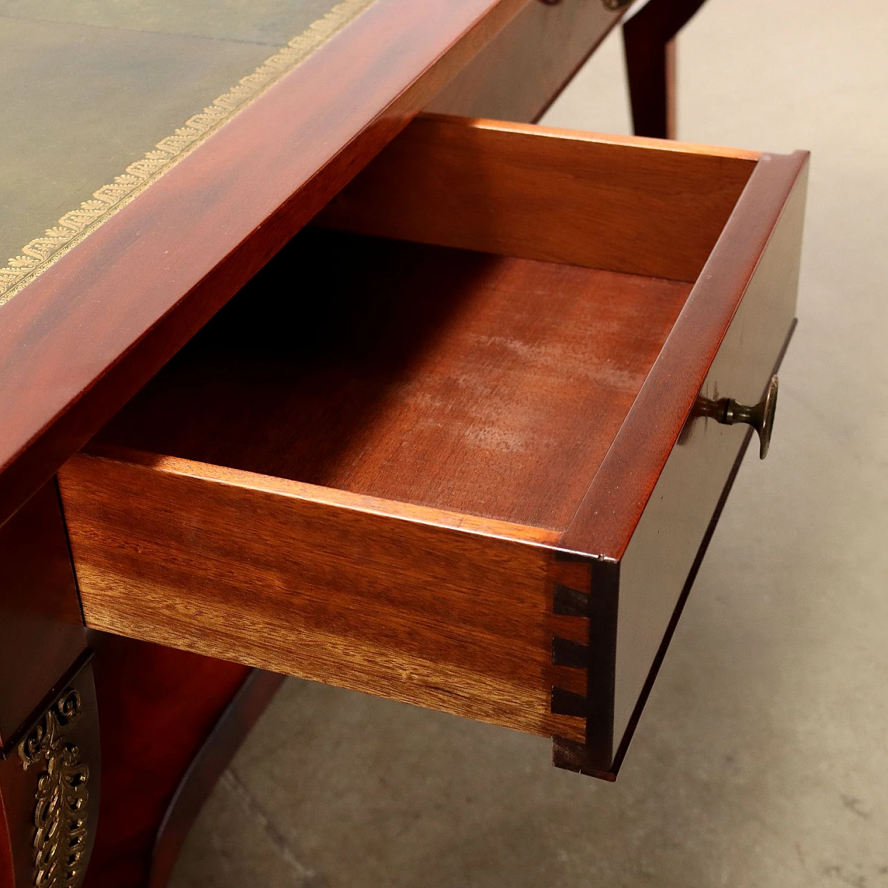 Scrivania Bureau Plat in stile Impero in mogano impiallacciato 9