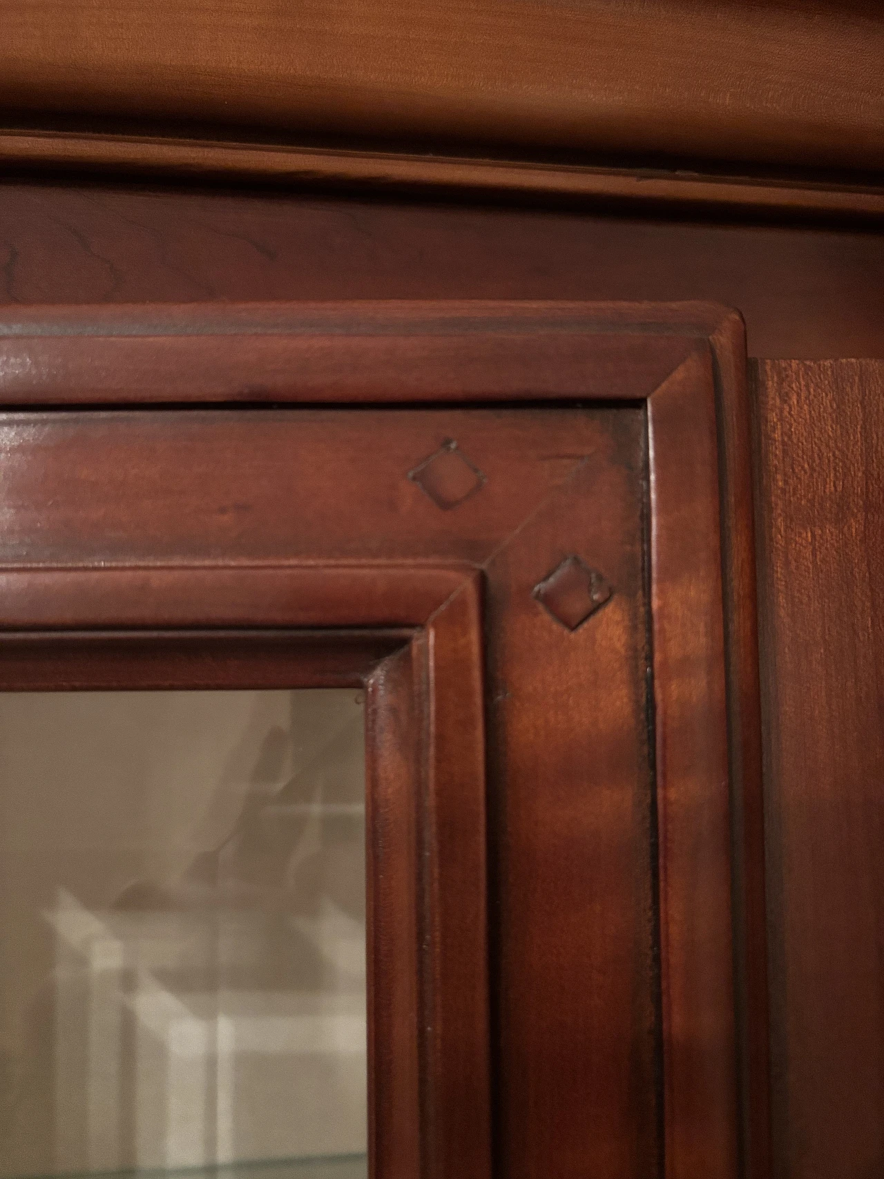 Vetrina in legno massiccio di ciliegio, fine '900 2