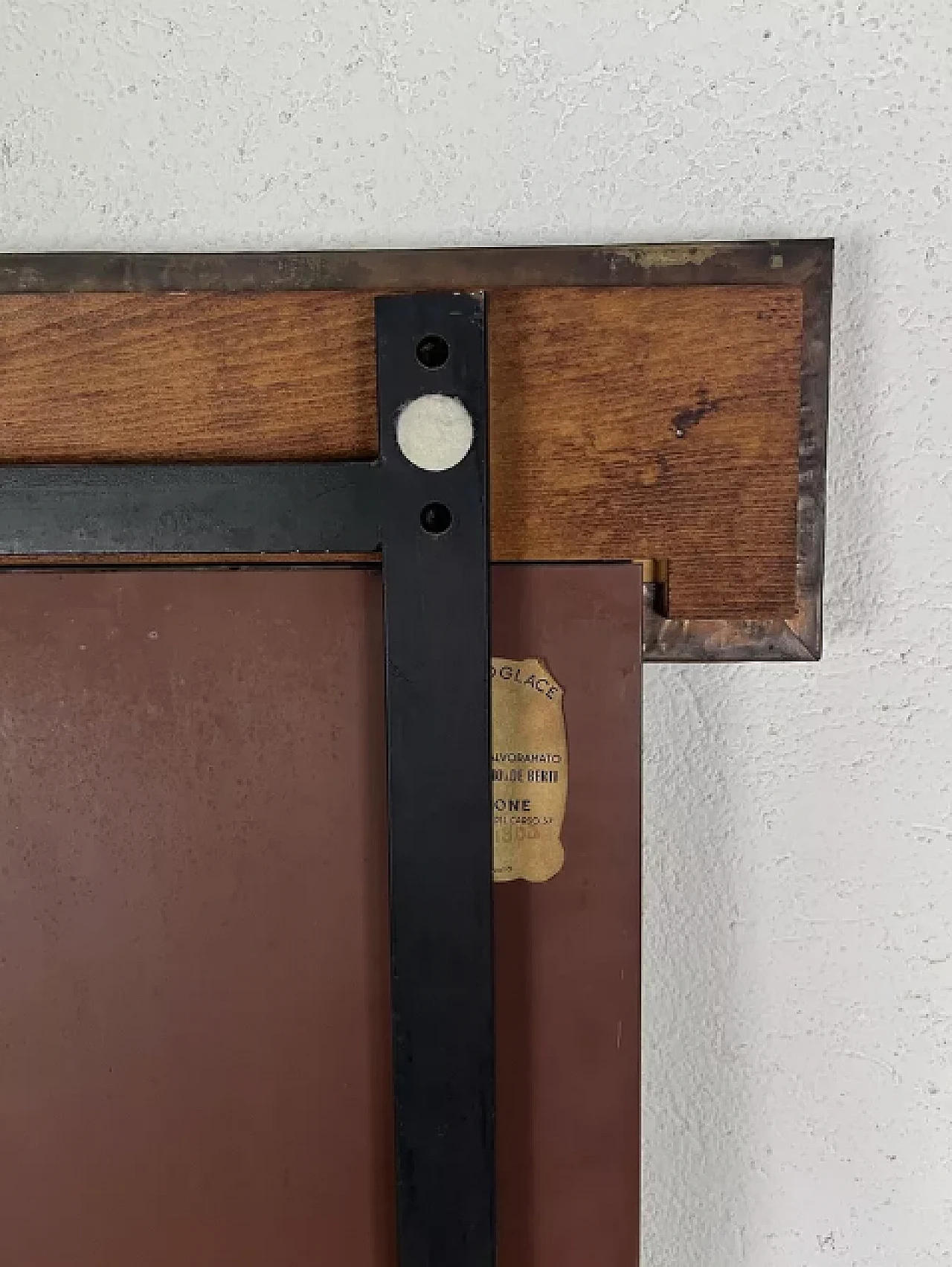 Specchio e cassapanca in legno e rame smaltato, anni '50 13