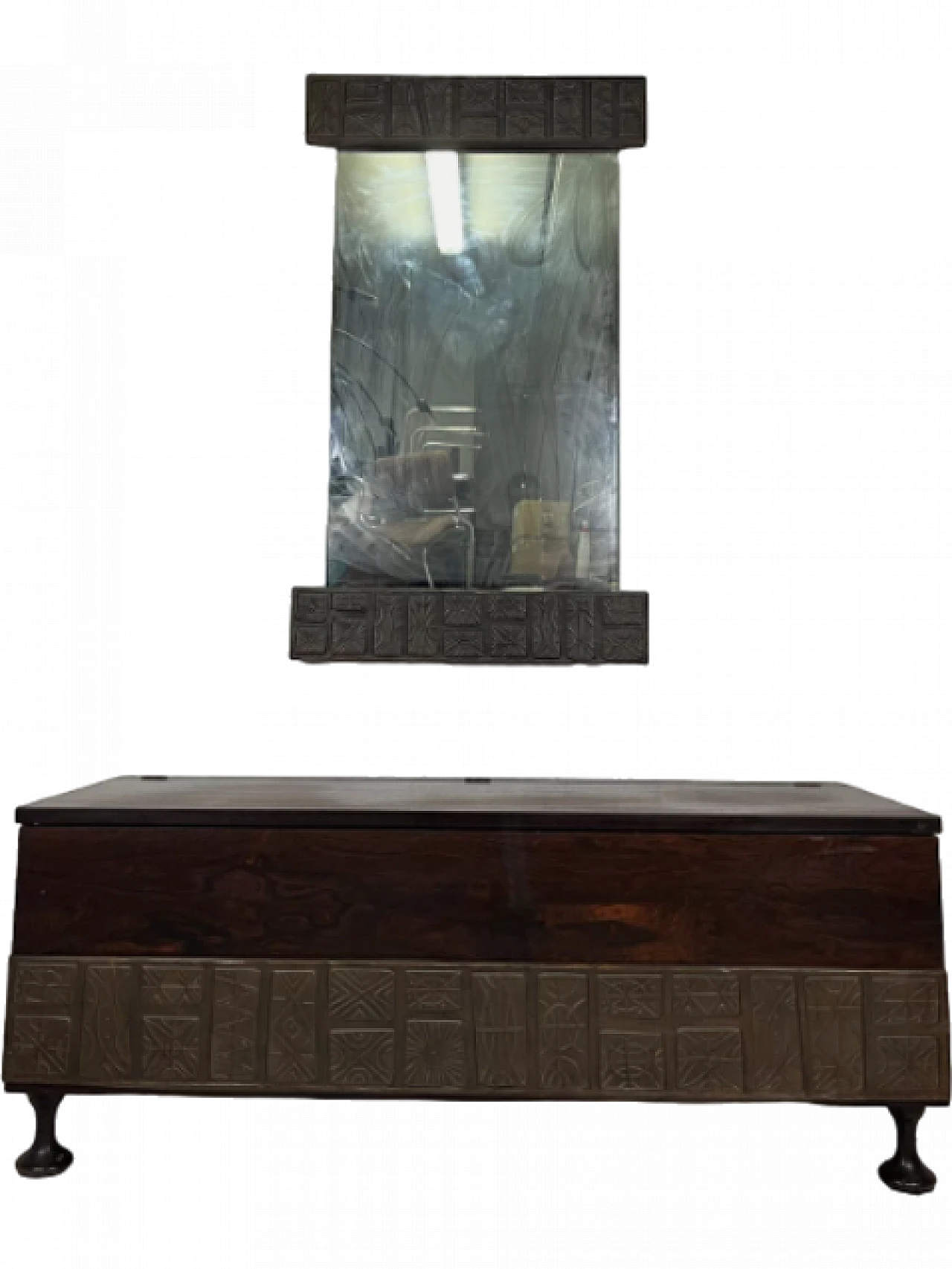 Specchio e cassapanca in legno e rame smaltato, anni '50 14
