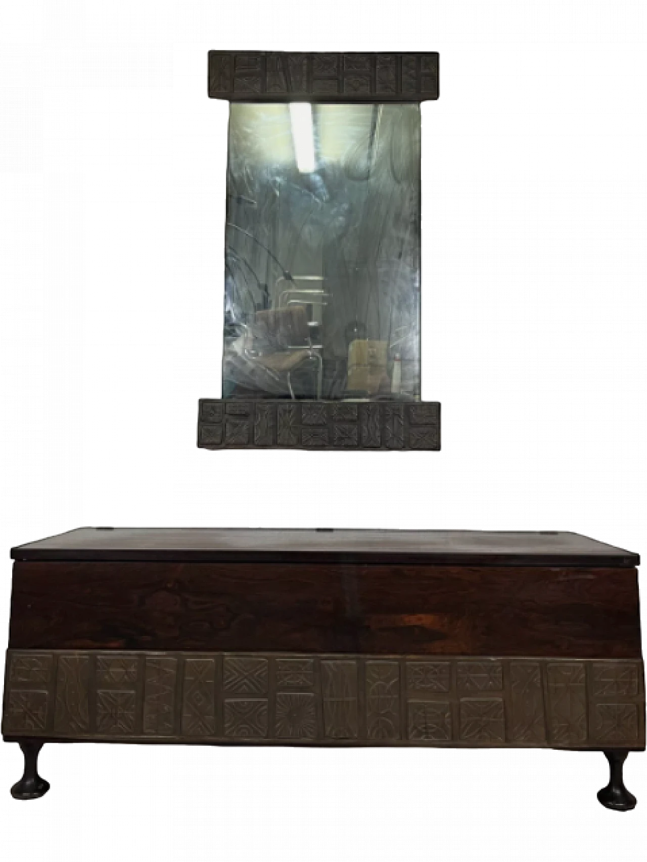 Specchio e cassapanca in legno e rame smaltato, anni '50 15
