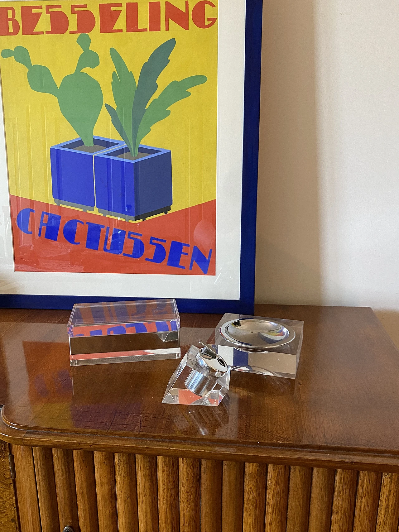 Hollywood regency lucite tuxedo set, Guzzini Italy 1970 23