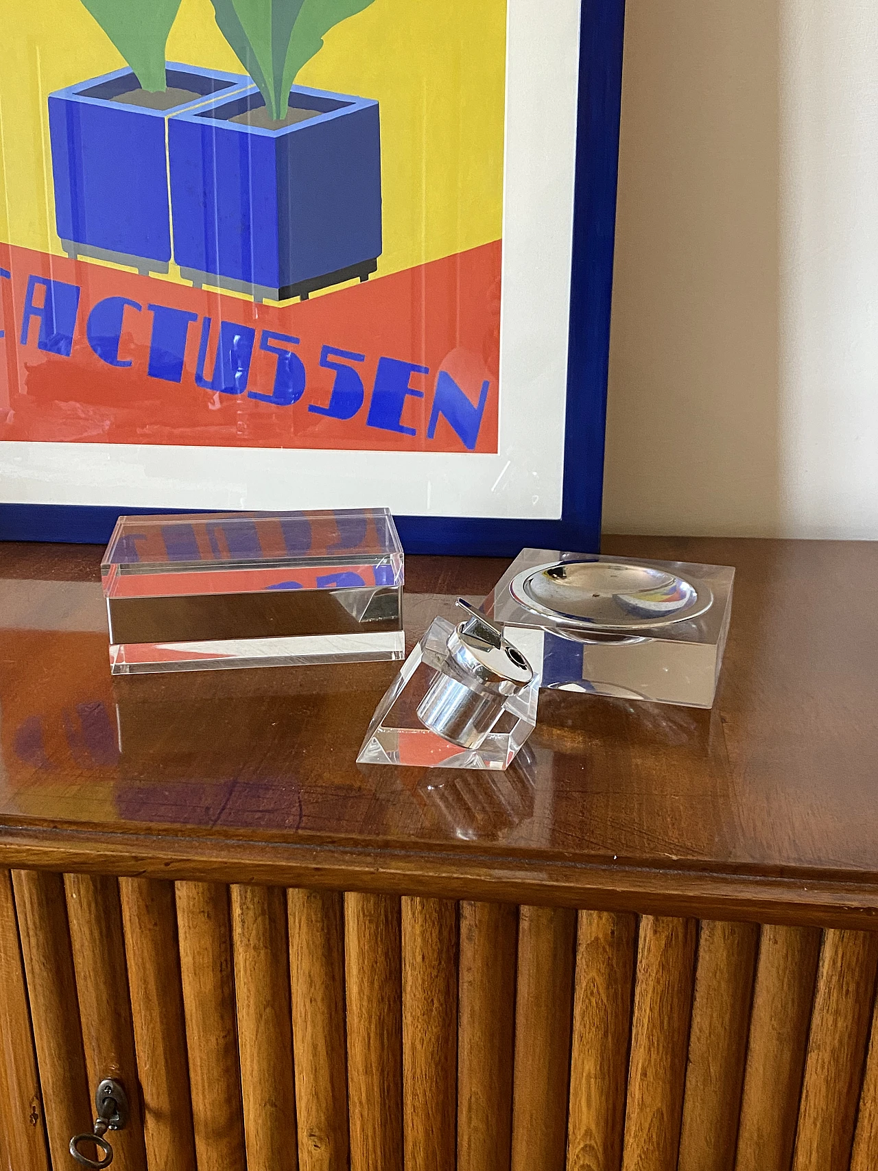 Hollywood regency lucite tuxedo set, Guzzini Italy 1970 24