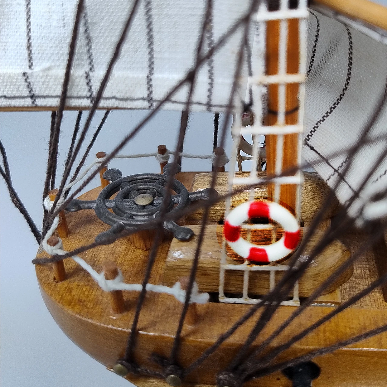 Modello della nave inglese May Flower, anni '60 10