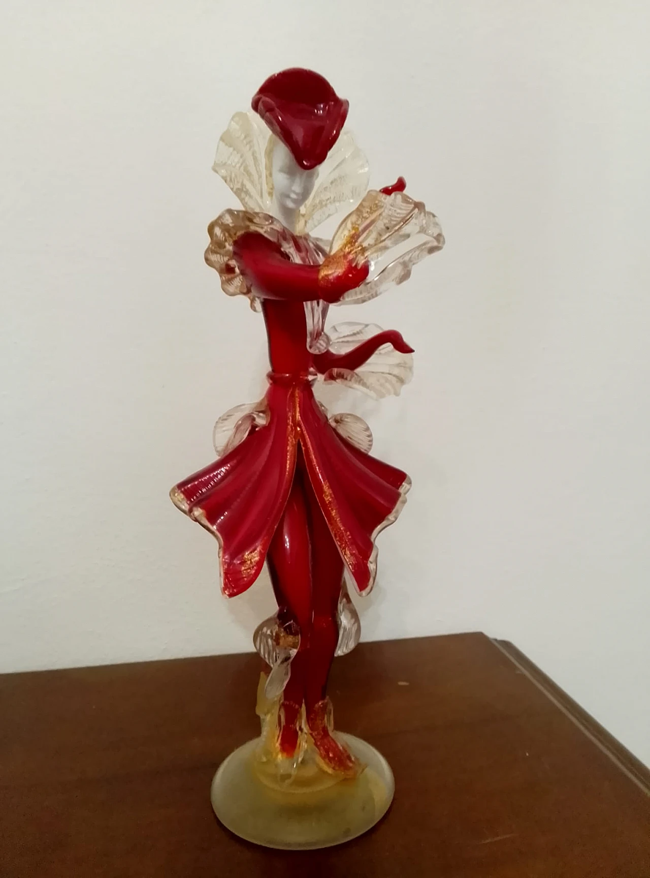 Coppia damine goldoniane in vetro di Murano, '900 3