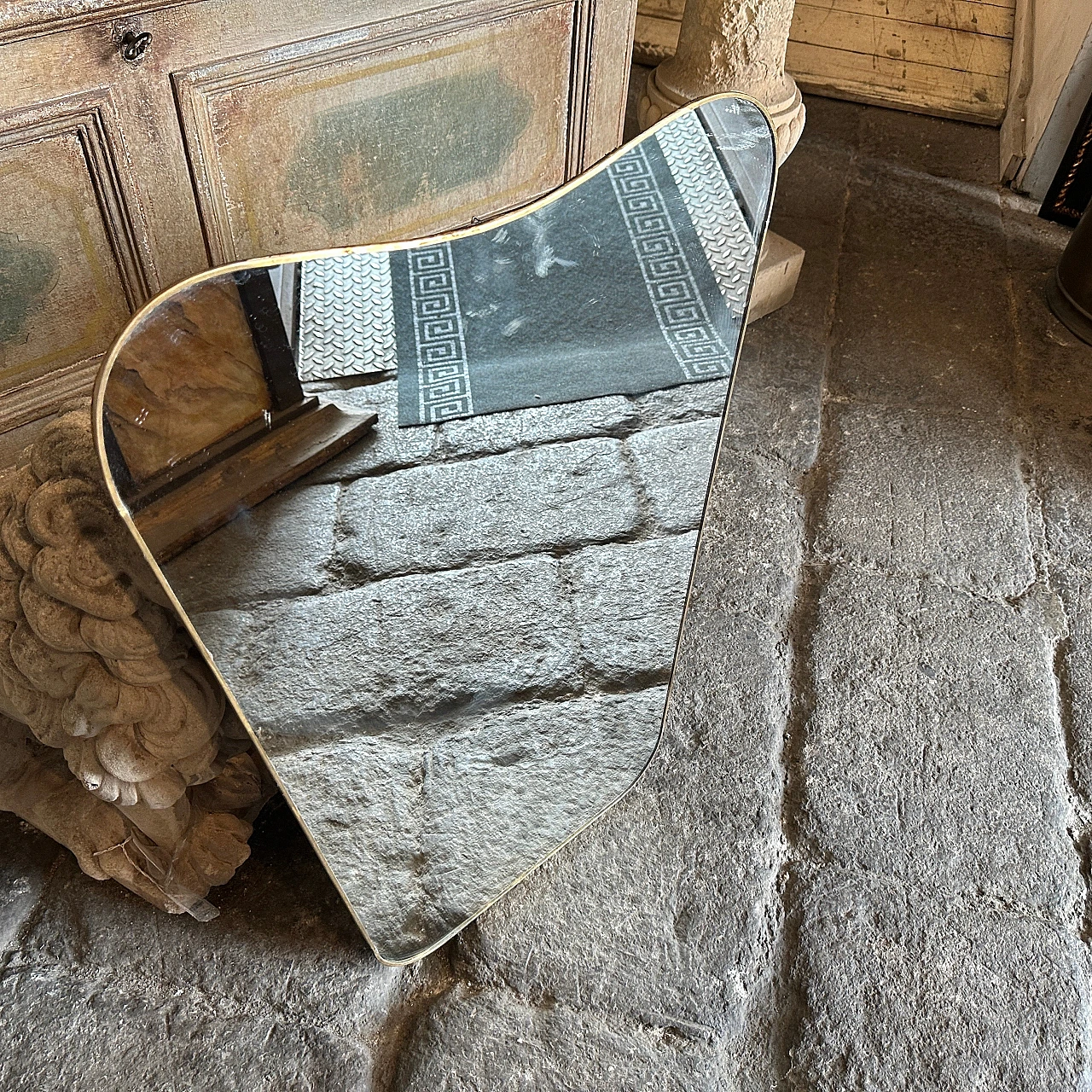Biscuit-shaped brass mirror by Gio Ponti, 1950s 2
