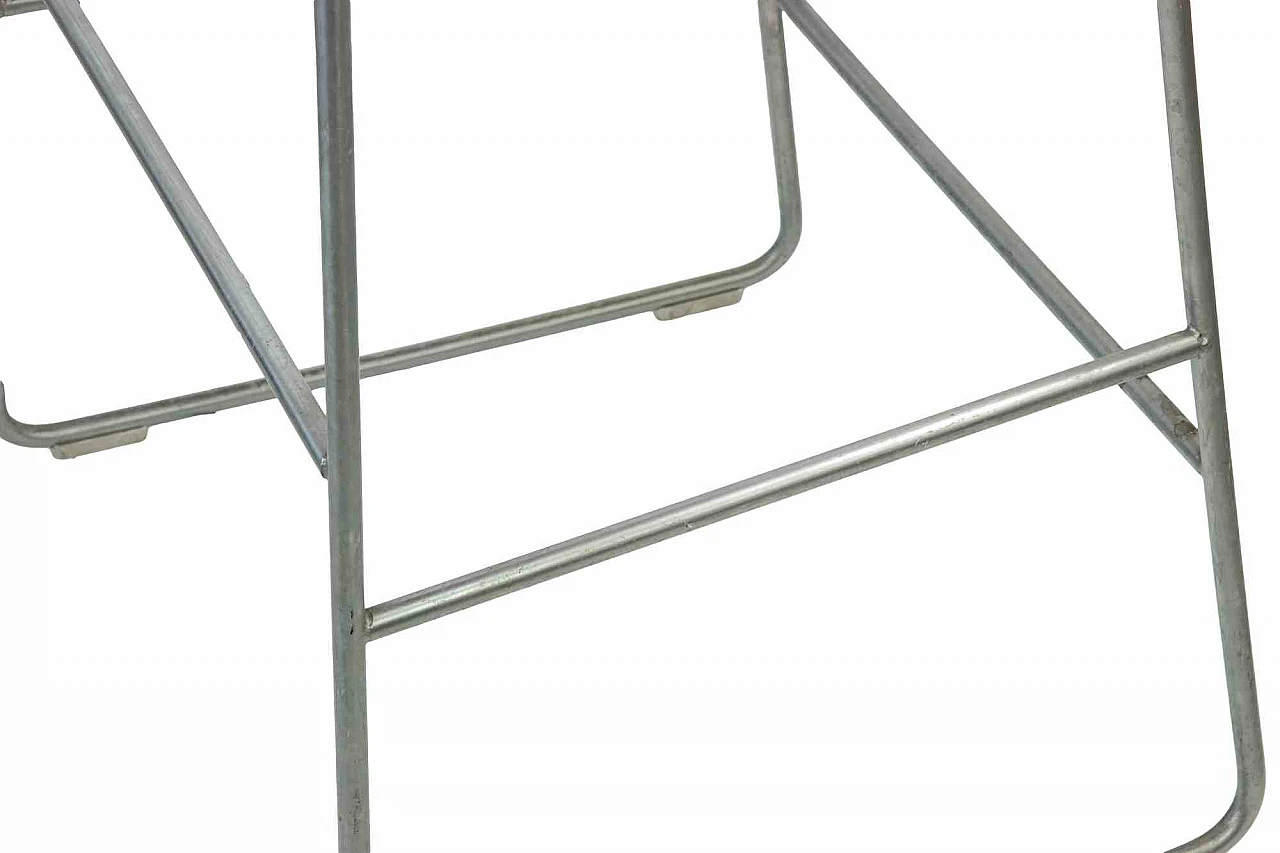 Sawaya & Moroni, Set of 7 Red Maxima Benches by William Sawaya & Paolo Moroni 1980s-1990s 8