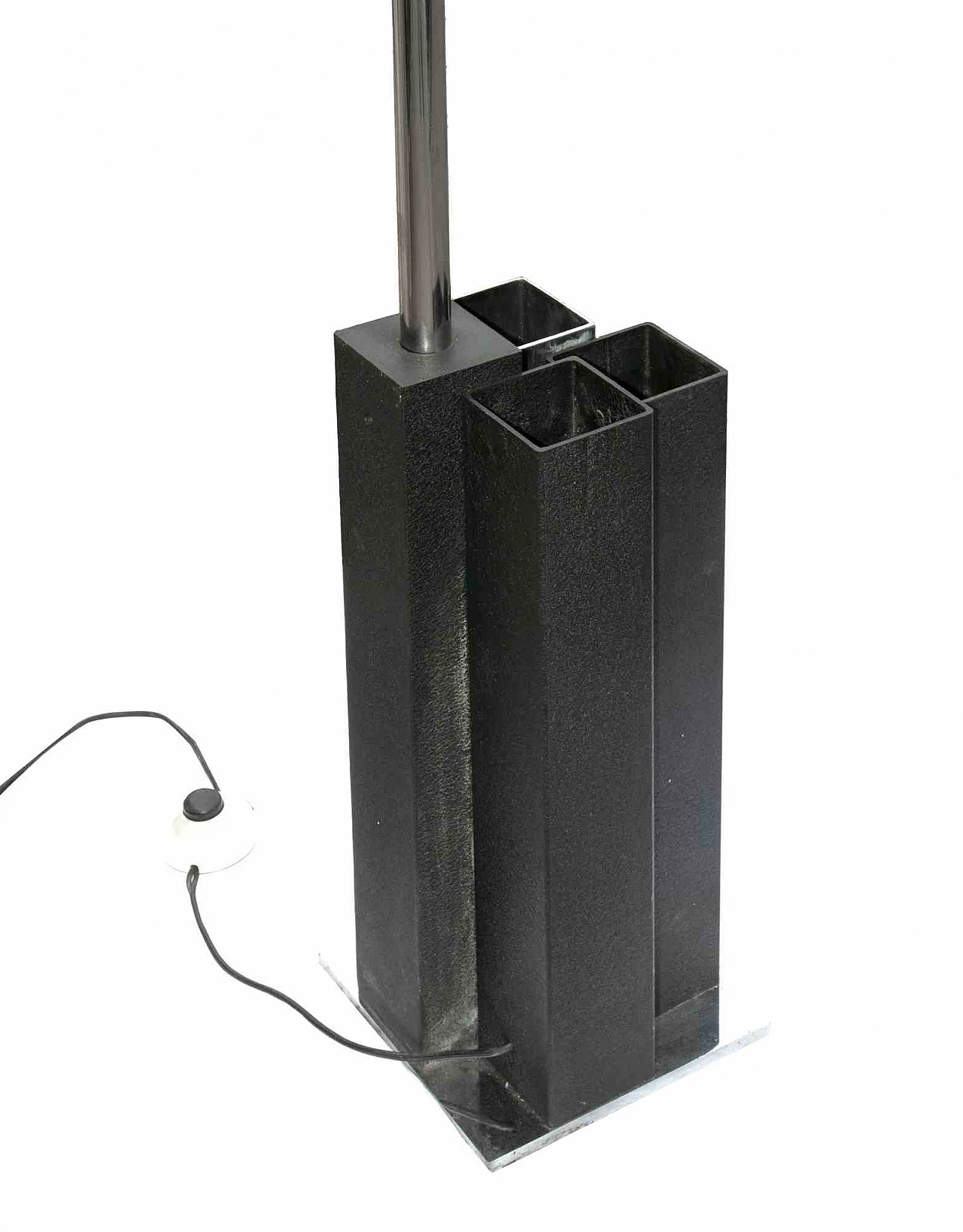 Achille Castiglioni, Lampada da terra 1960-1979 2