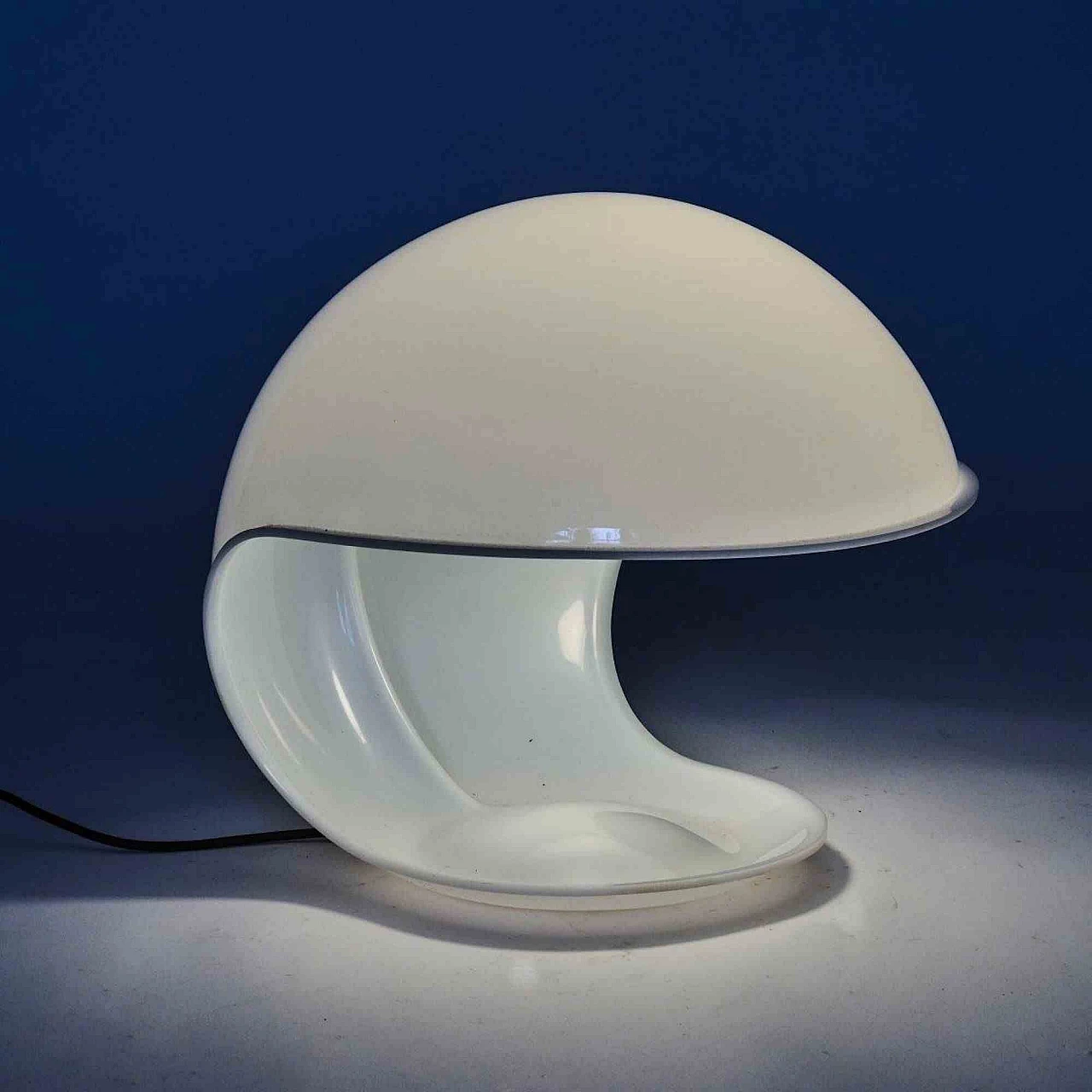 Elio Martinelli, Lampada da tavolo Foglia 643 1960-1979 1