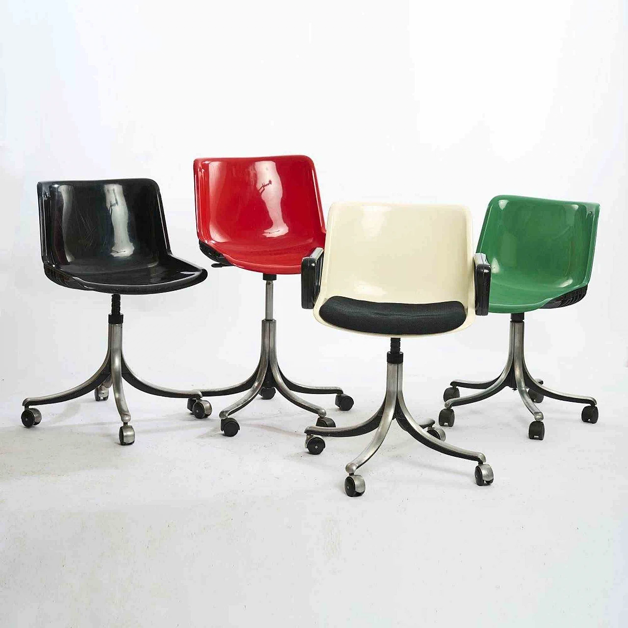 n.a., Four 'Modus' Work Chairs 1980s-1990s 1