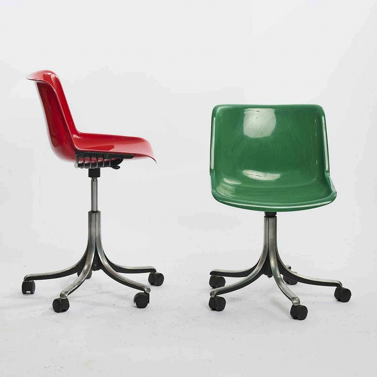 n.a., Four 'Modus' Work Chairs 1980s-1990s 4