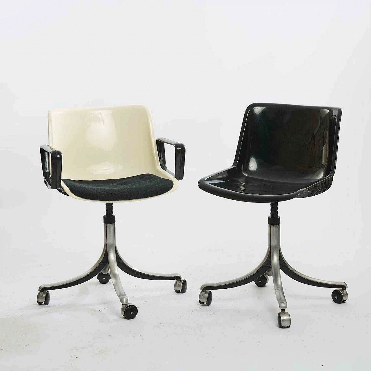 n.a., Four 'Modus' Work Chairs 1980s-1990s 8