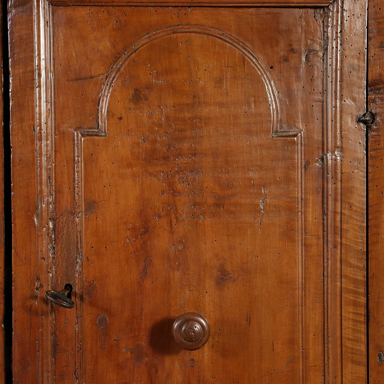 Baroque sideboard in walnut and various woods, 17th century 9