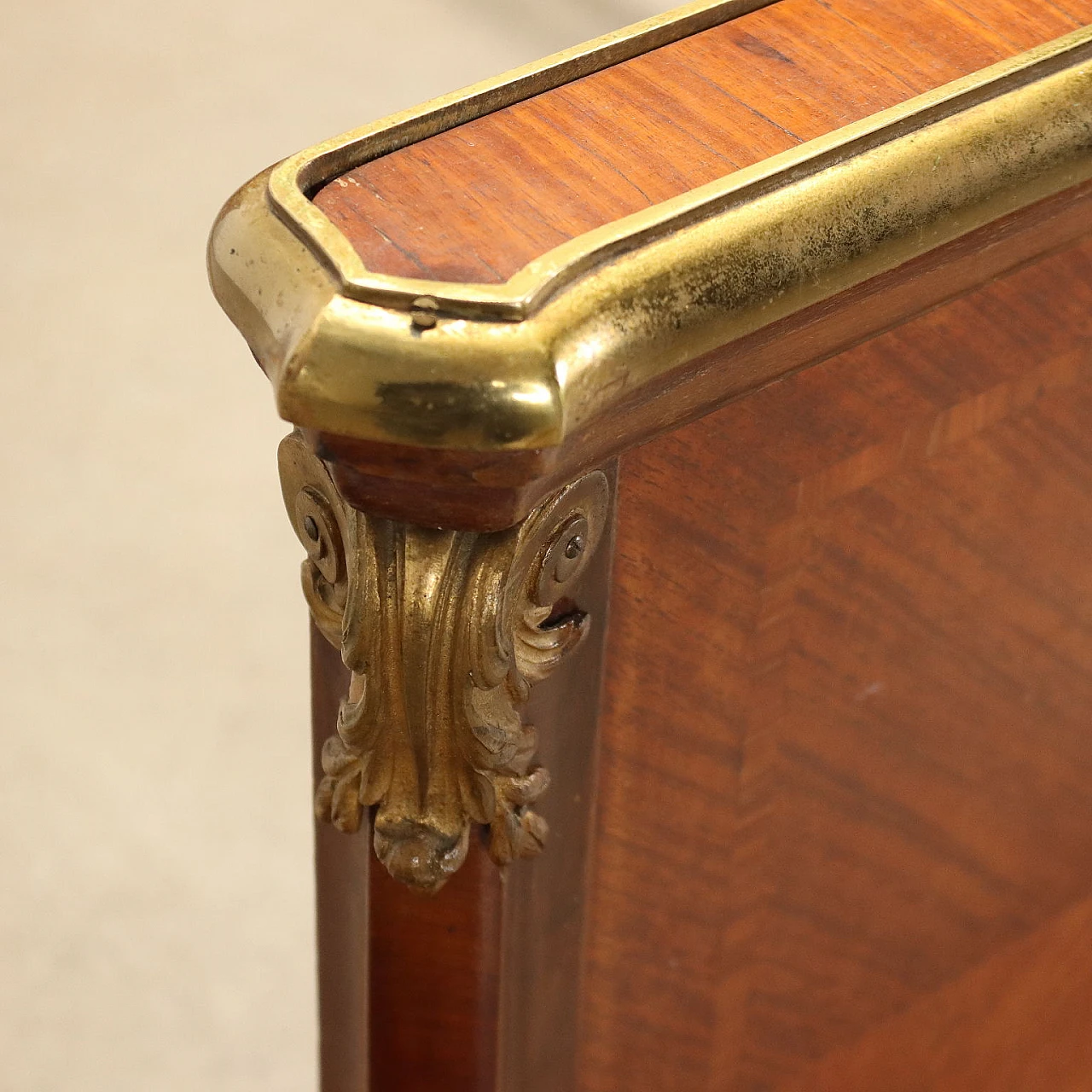 Pair of mahogany bed frames with bronze and brass details 6