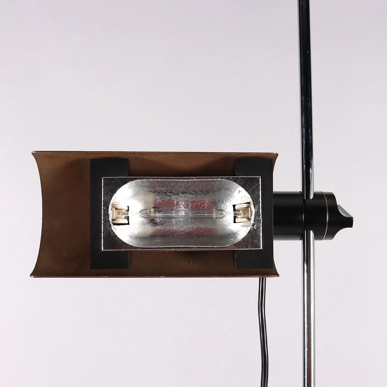 Lampada da terra con struttura e base in metallo, anni '70 6