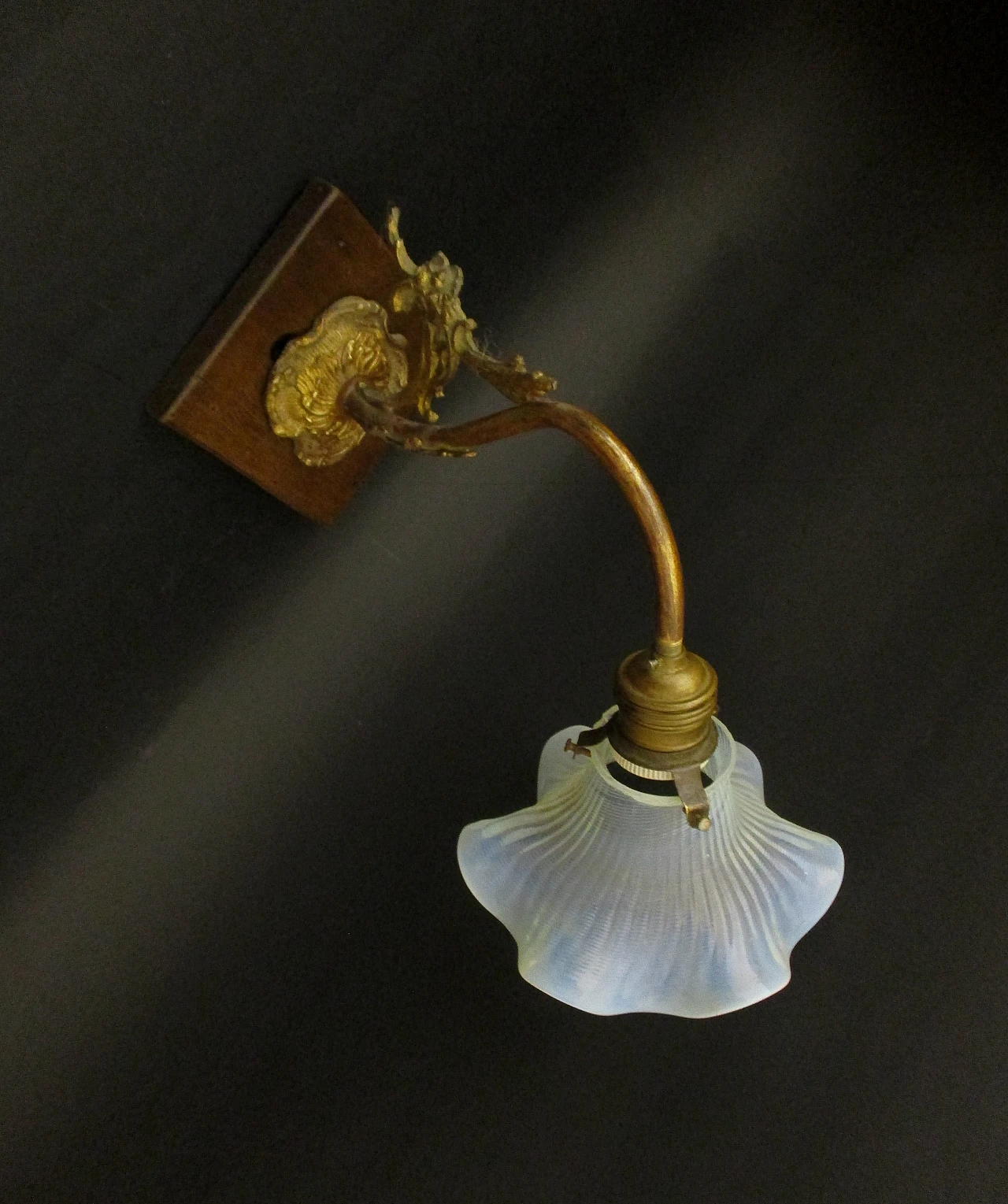 Liberty wall light in brass, wood, glass, opaline, 1900s 2