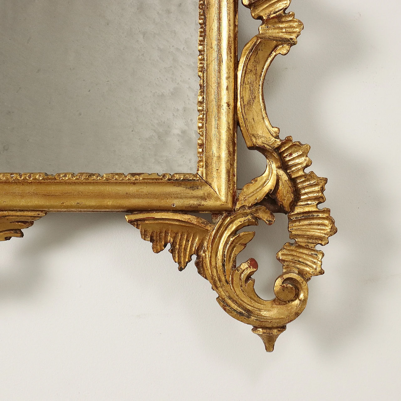 Carved and gilded wooden mirror, early 20th century 8