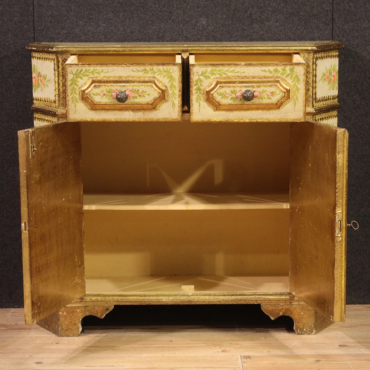 Venetian sideboard, 20th century 5