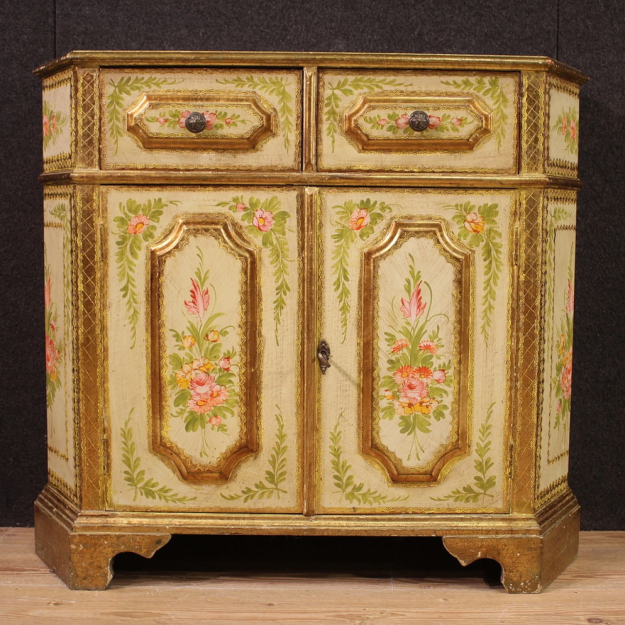 Venetian sideboard, 20th century 6