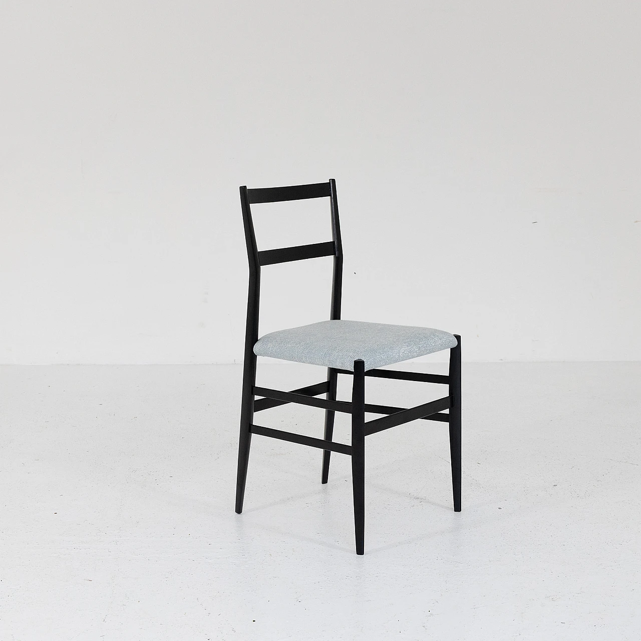Sedia Super Leggera di Gio Ponti per Cassina, anni '50 1