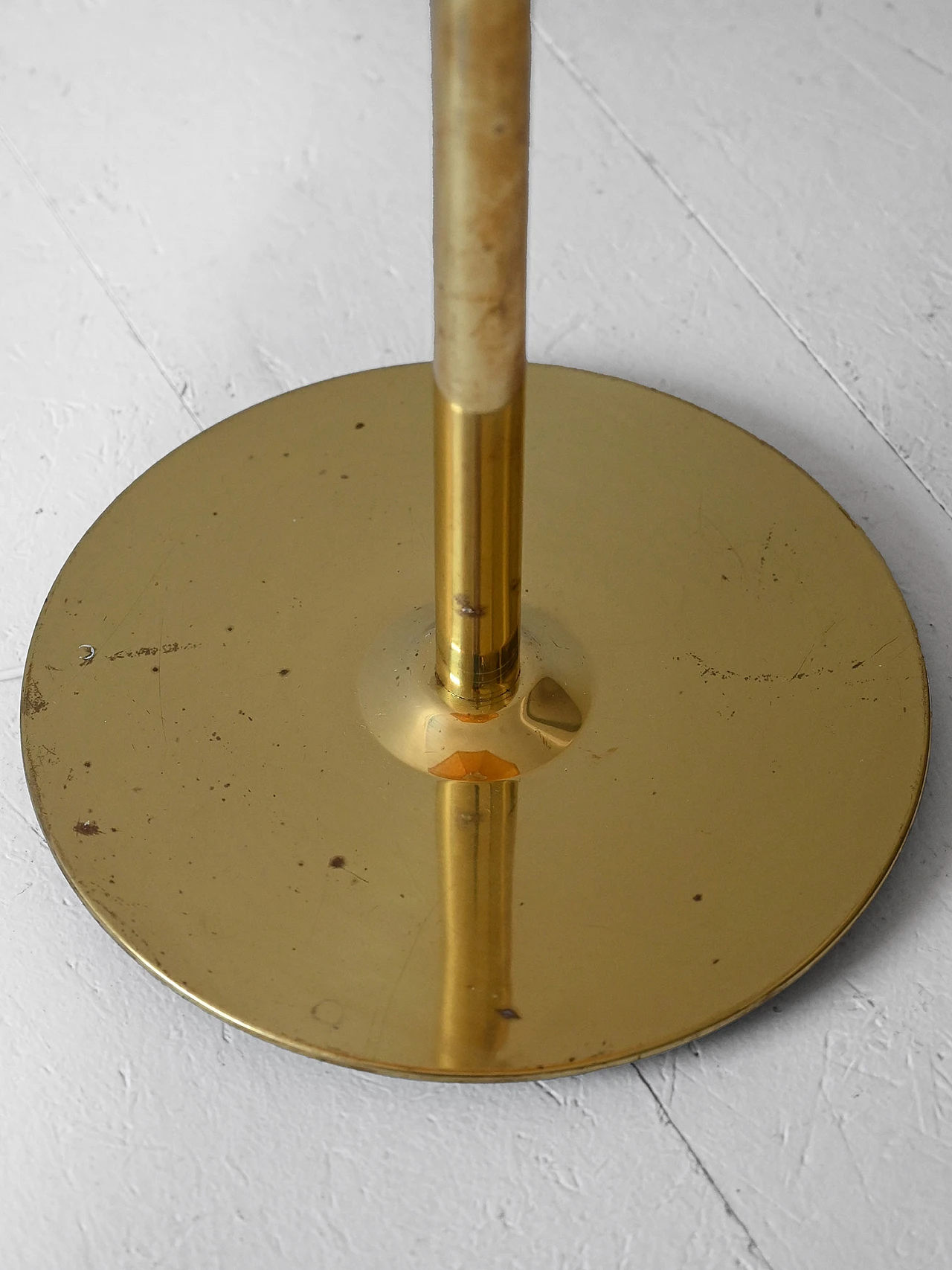 Lampada vintage con paralume giallo 7