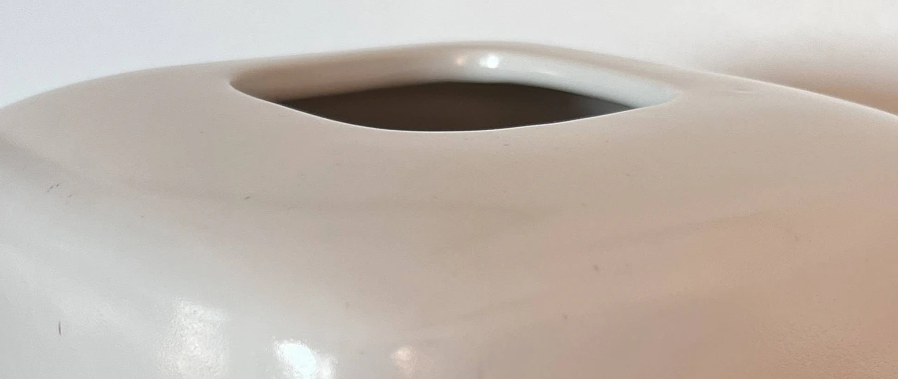 Alessio Tasca, Cube vase in bicolor ceramic, 1980s 1