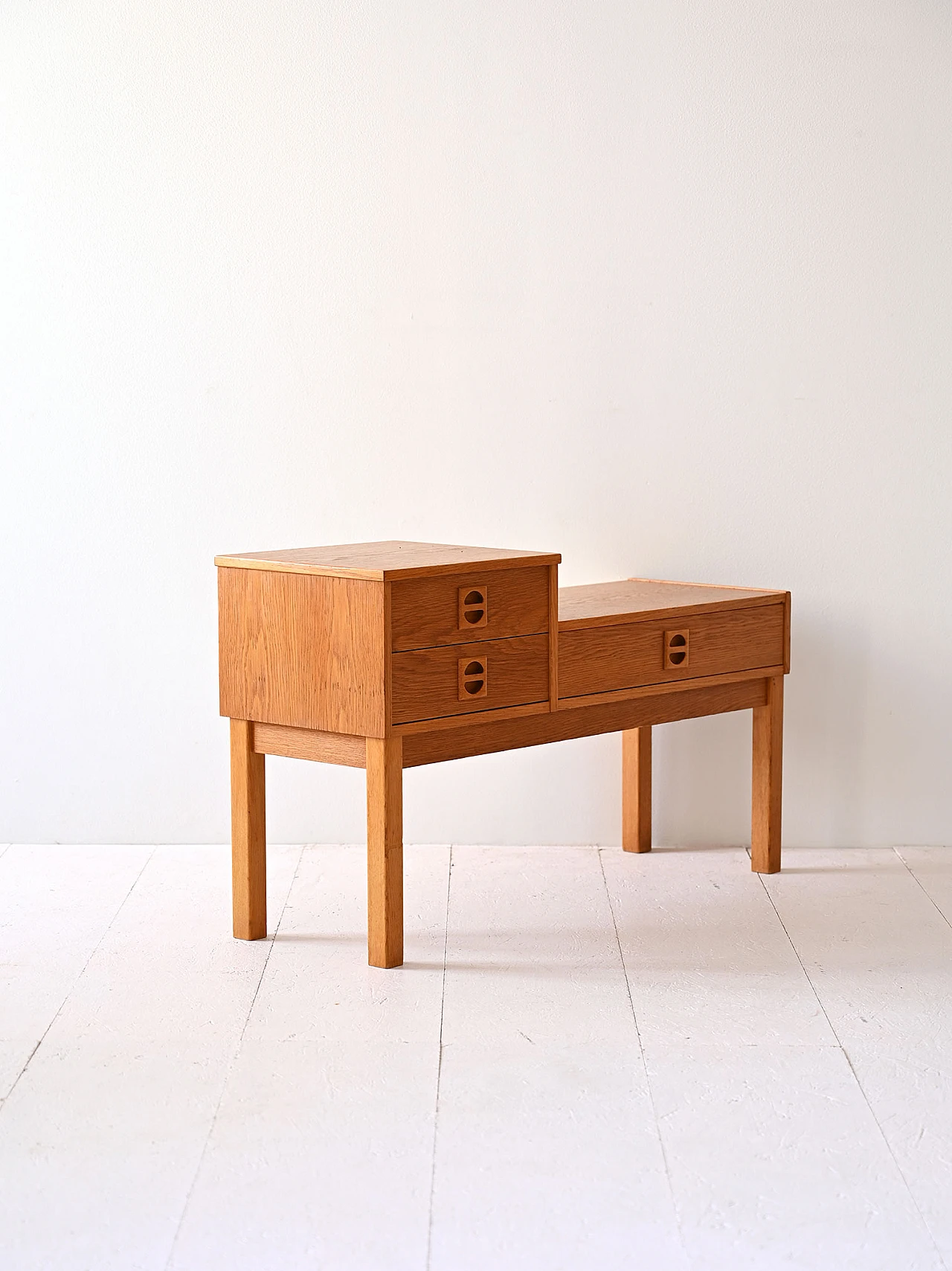 Panca vintage con cassetti 3