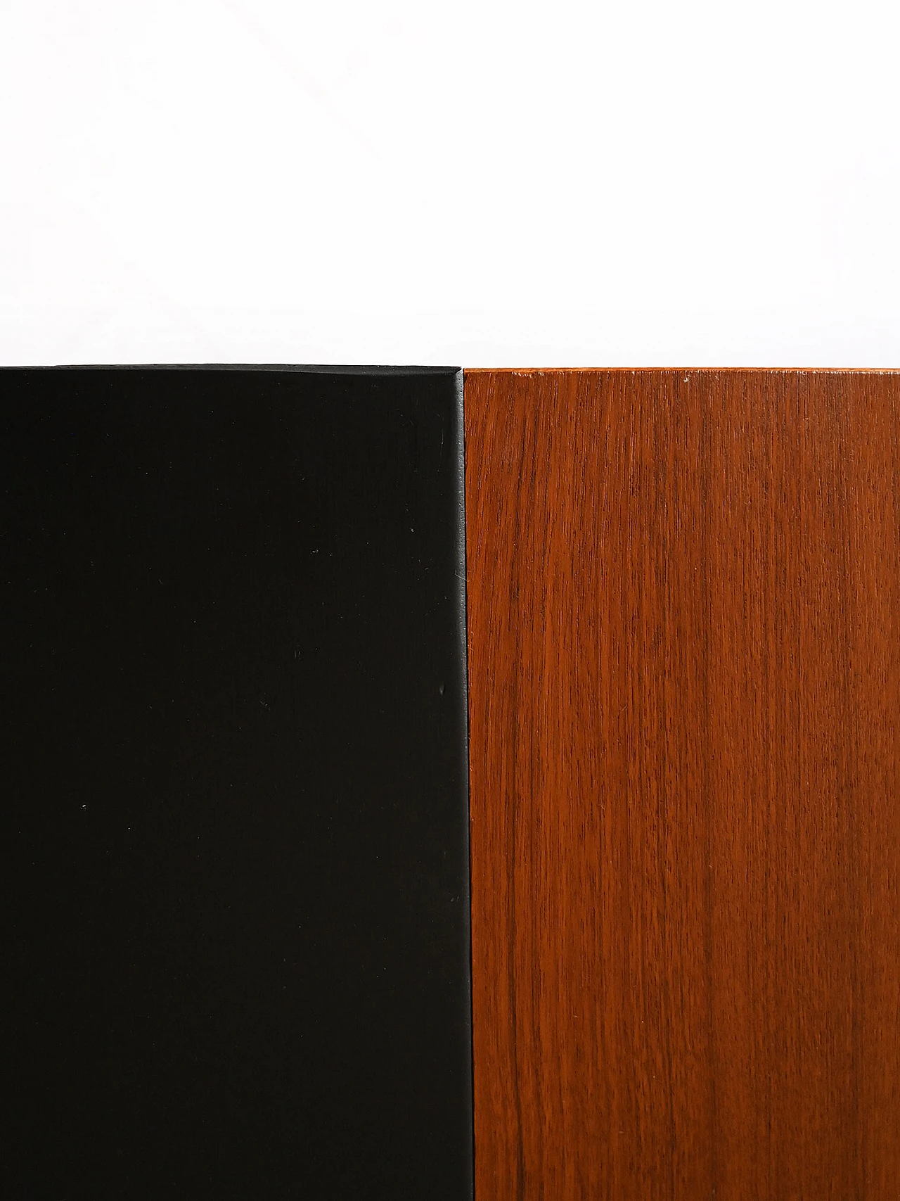 Vintage table with extension and black details 6