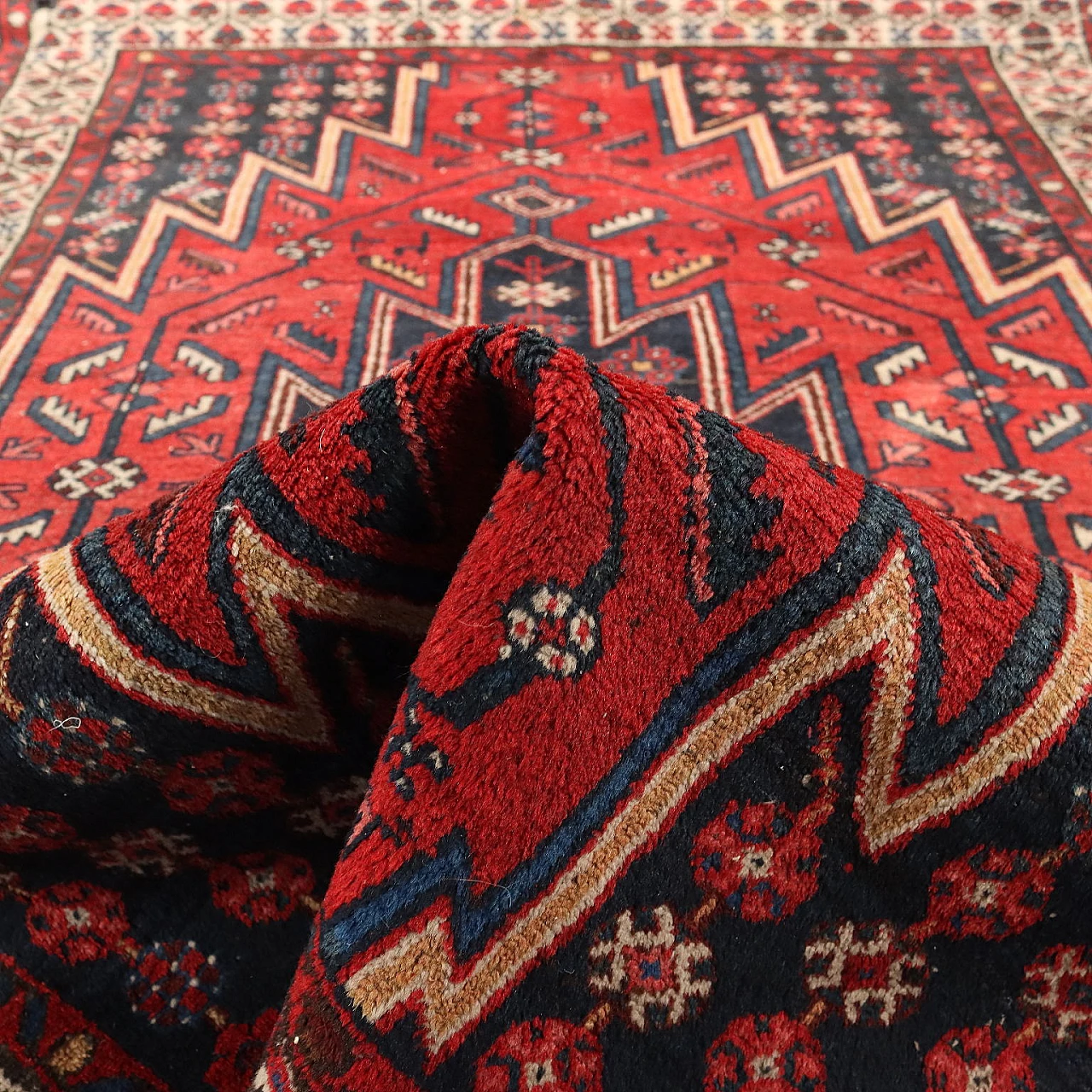 Tappeto Mazlagan rosso nodo grosso in cotone e lana 10