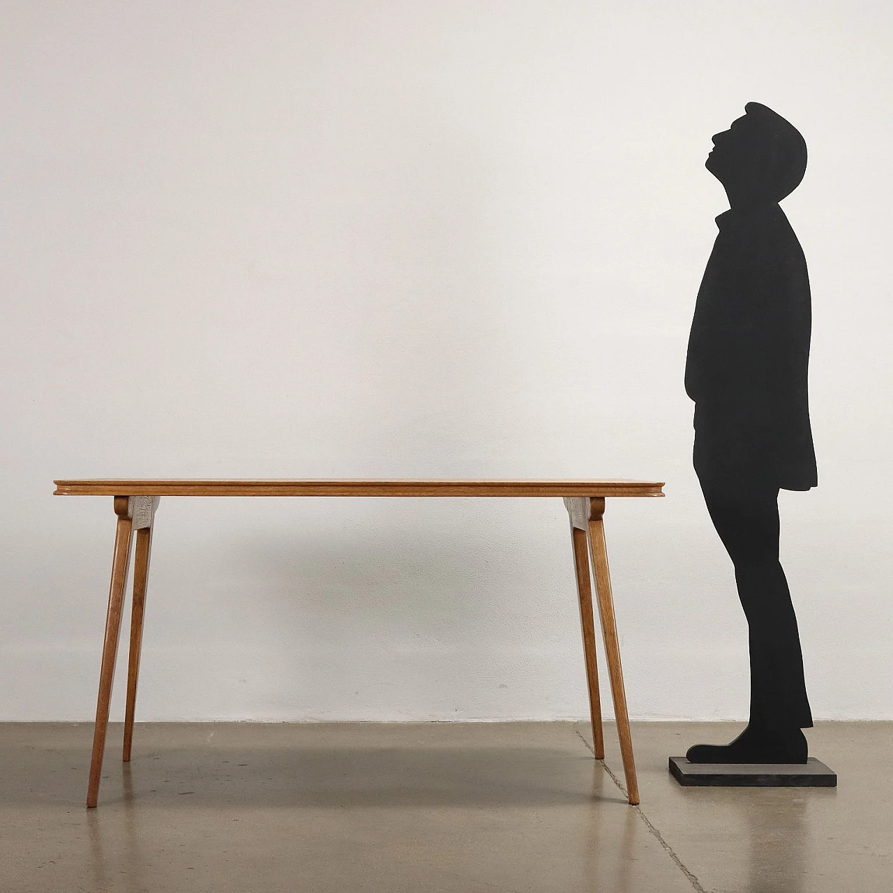 Tavolo in legno impiallacciato rovere, anni '50 2