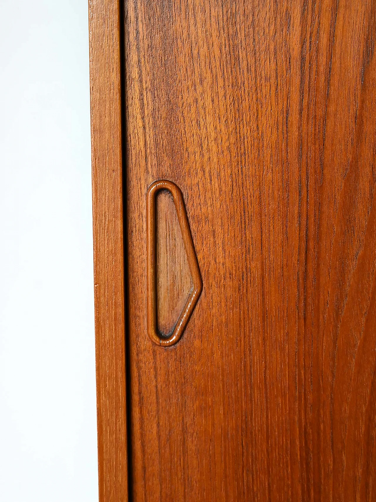 Scandinavian teak highboard 10