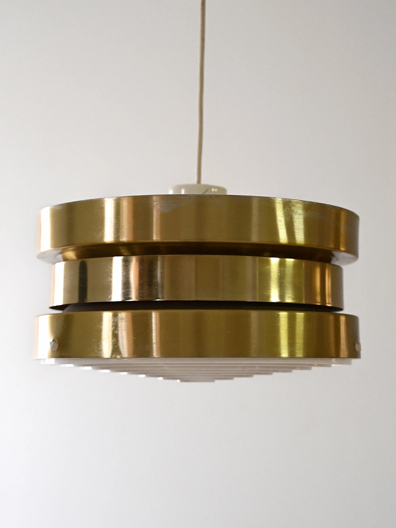 Vintage Scandinavian lamp with circles 1