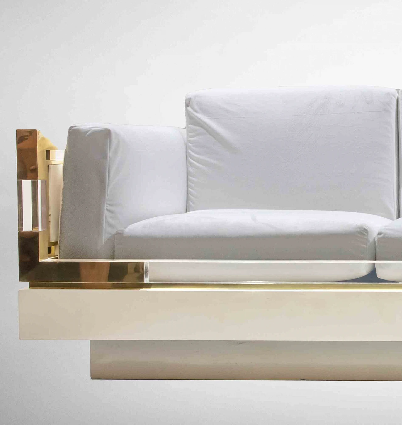 Charles Hollis Jones, Vintage White Sofa 1960s-1970s 4