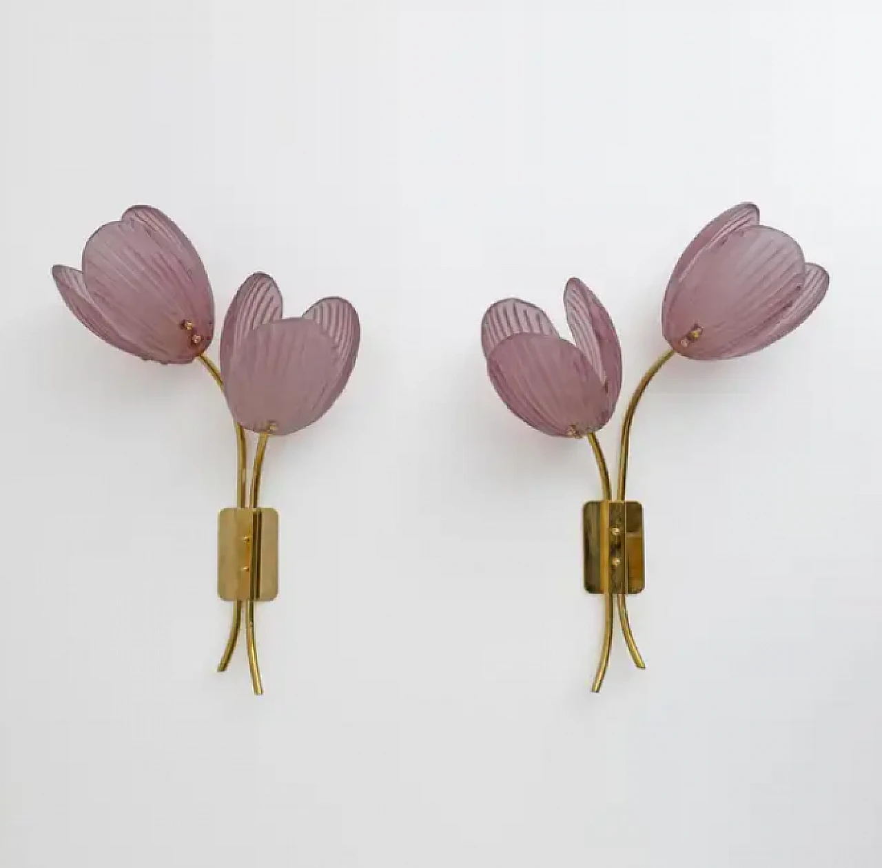 Pair of Tulips Murano glass and brass sconces, 2000s 2
