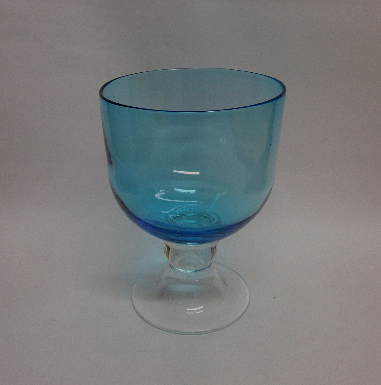 Vaso artistico in vetro di murano soffiato anni '60 1