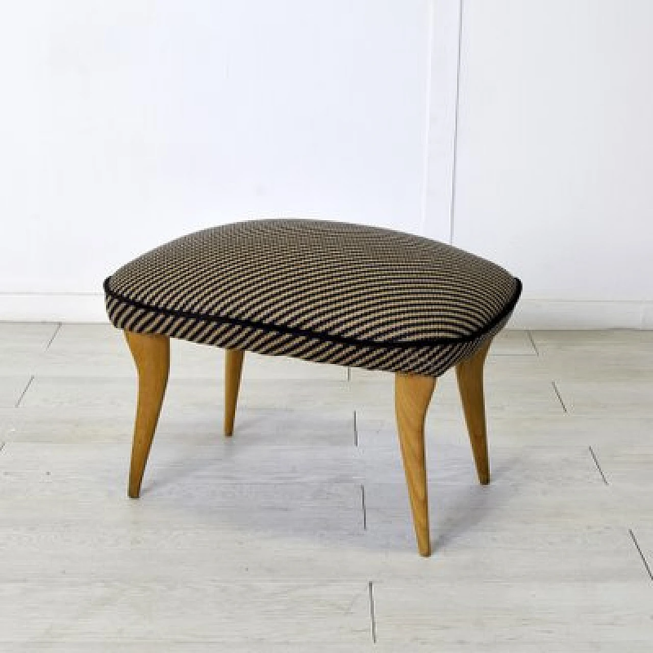Pouf in walnut, 1960s 5