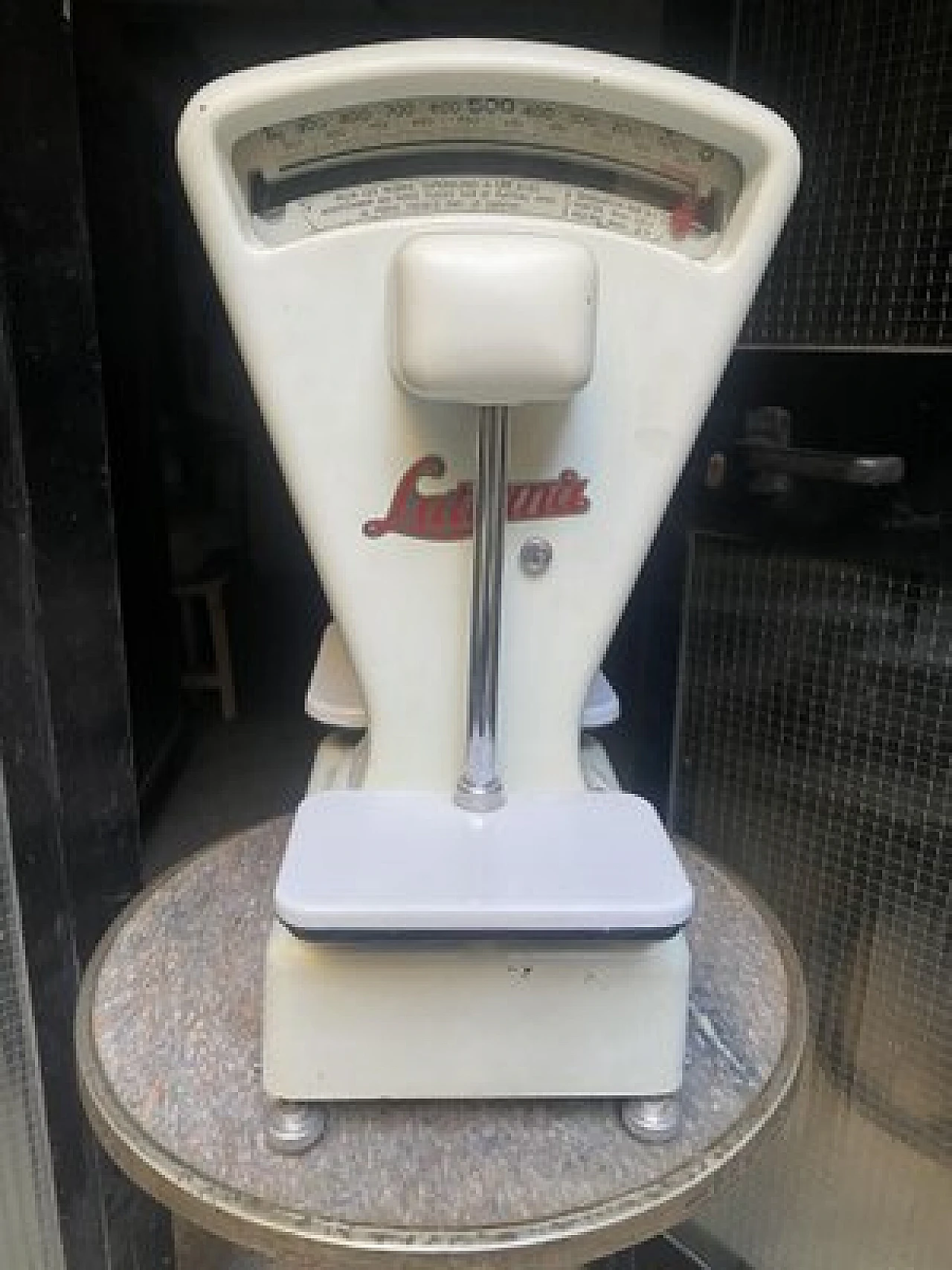 Bilancia da cucina bianca, anni '50 1
