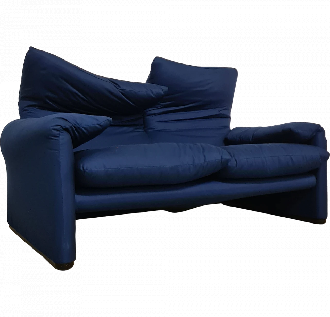 Maralunga two-seater sofa by Vico Magistretti for Cassina, anni '70 13
