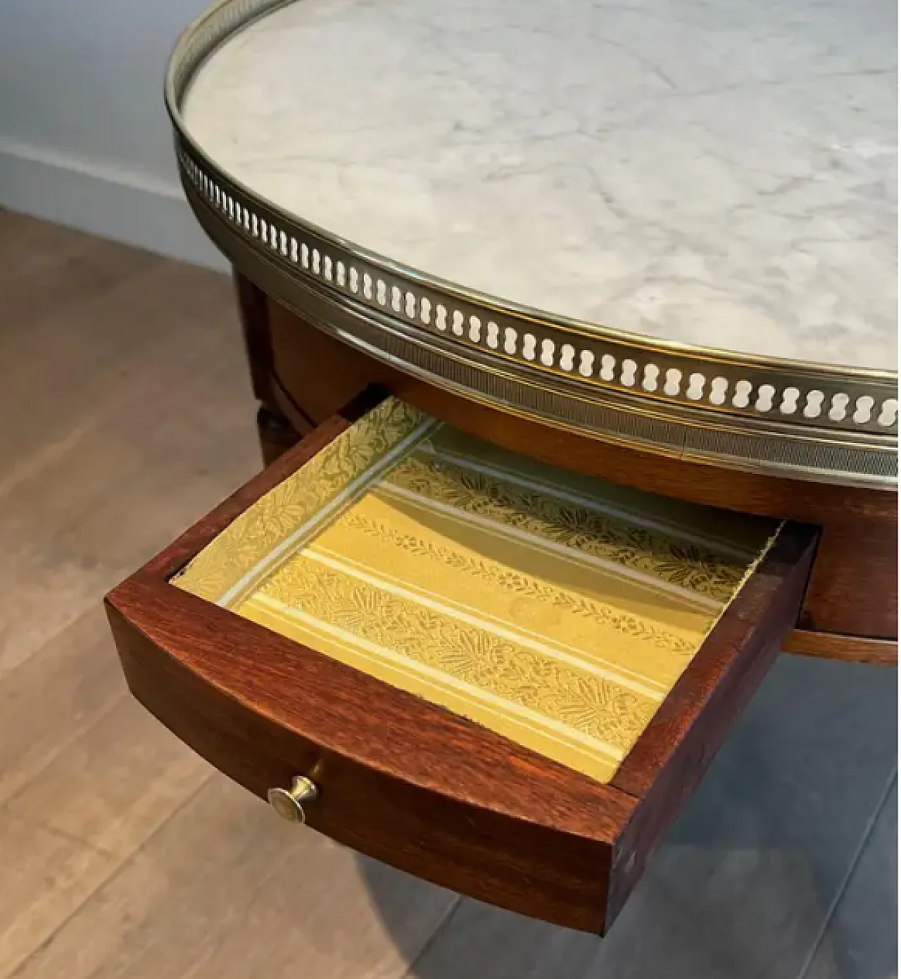Round coffee table with brass and Carrara marble top, 1940s 14