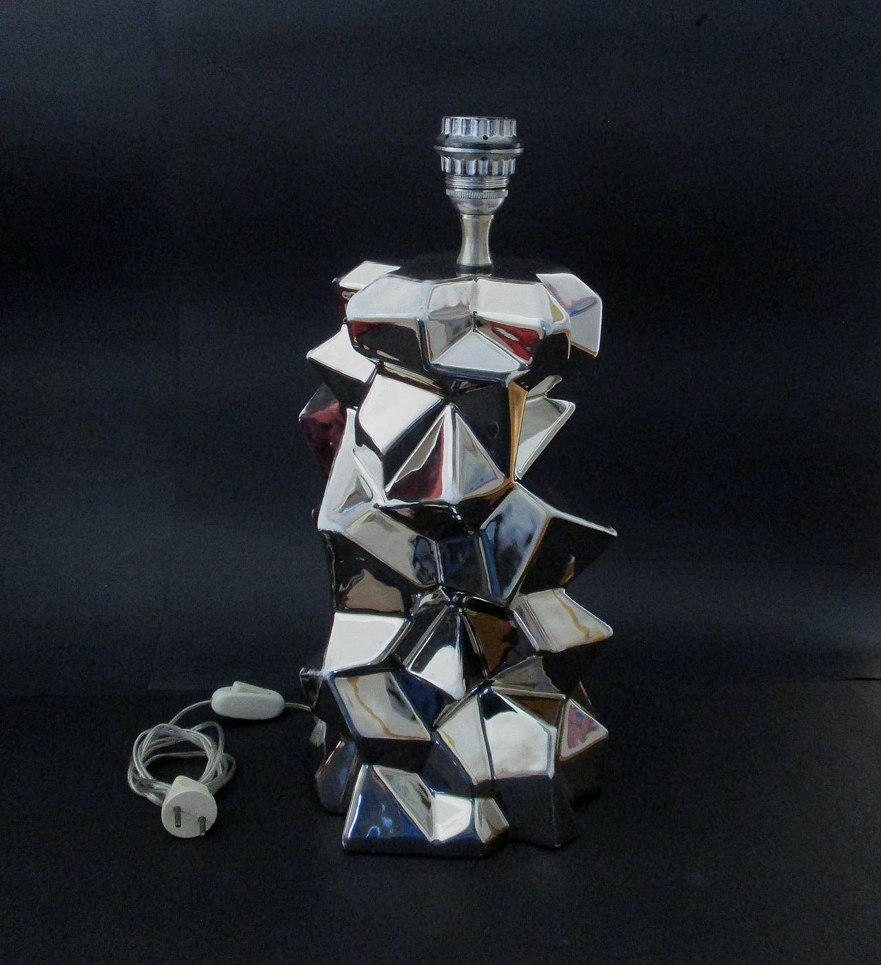 Lampada Ugo Zaccagnini in ceramica cubiforme anni 60 7