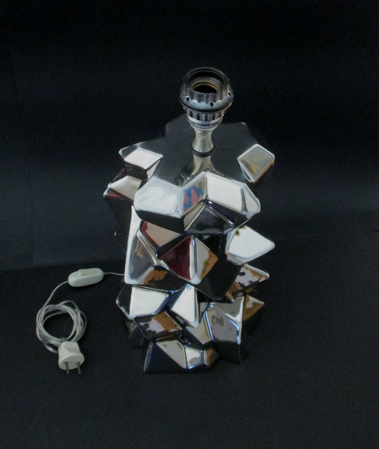 Lampada Ugo Zaccagnini in ceramica cubiforme anni 60 8