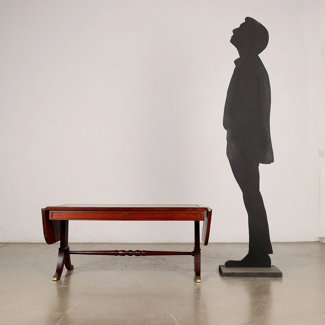 Mahogany and green Morocco leather extendable drop leaf coffee table 2