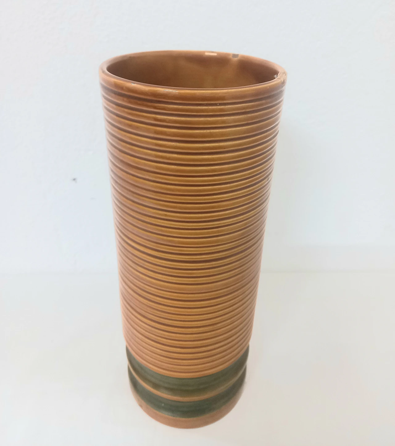 SIC ceramic vase from the 70s 3