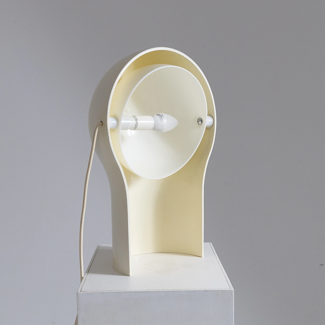 Lampada Telegono di Vico Magistretti per Artemide, anni '60 10